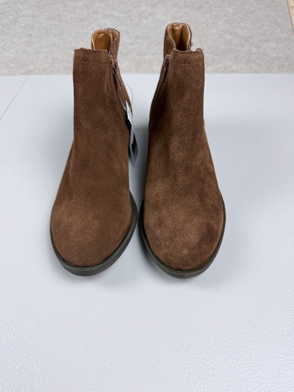 KENSIE ‘Gamal’ brown suede bootie Size 7